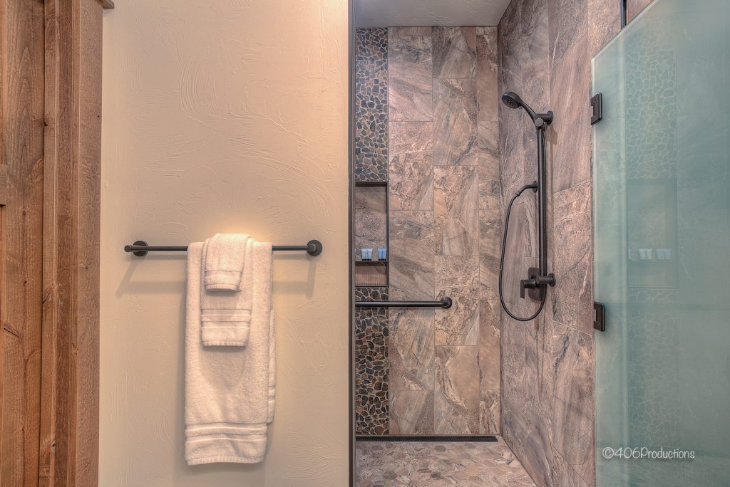 Missouri River Lodging for fly fishing near Craig, Montana