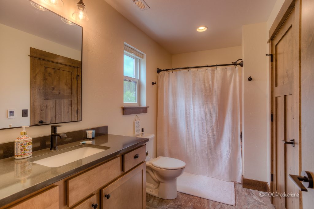 Missouri River Lodging for fly fishing near Craig, Montana